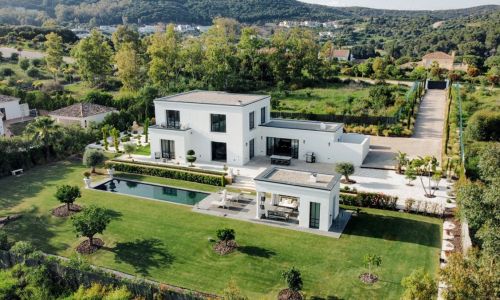 7 nights villa stay for 6 people in sensational Sotogrande, Spain