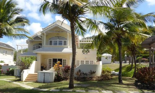 7 nights in private villa in St Lucia for 6 people