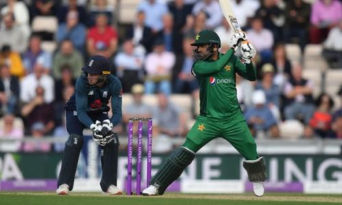 Signed Bat (Both teams) Eng v Pakistan ODI Series 2019