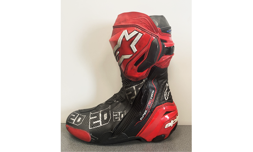 Signed custom Alpinestars boot of MotoGP™ World Champion Fabio Quartararo (worn)