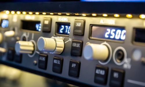 737 Simulator Experience 1hr Plus Single Engine/Multi-Engine Experience 1 hr