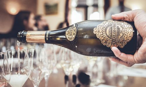 LIVE LOT: CREATE YOUR PERSONAL VINTAGE CHAMPAGNE WITH HATT ET SÖNER