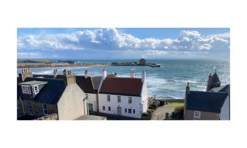 Three or Four Night stay at Russell Bank in Elie