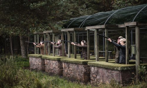 Clay target shooting lesson for 4 at Gleneagles Hotel