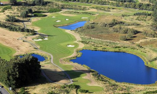 Golf: Golf for 3 with a Gleneagles member  